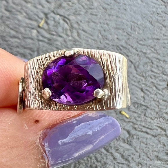 VINTAGE 800 SILVER AMETHYST RING UNUSUAL SQUARE GEOMETRIC FORM RING UNIQUE